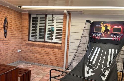 Woy Woy Villa | OneWorldLove Garden