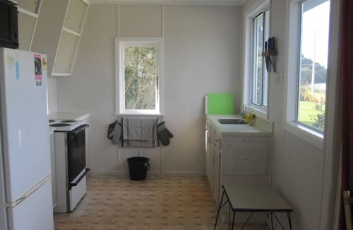 Opoutere House | Opoutere - Nat's Place