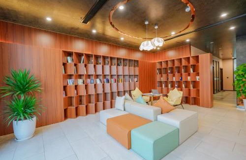 Bac Ninh Hotel | Orange Crystal Phoenix hotel