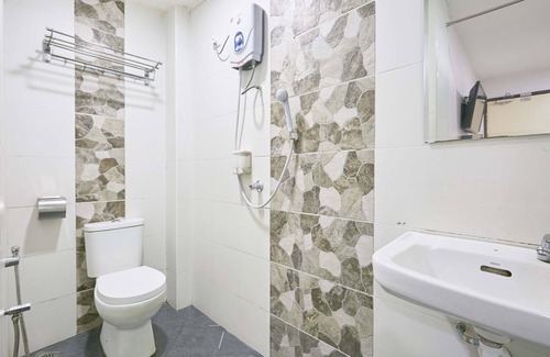 Kampung Tebat Kening Hotel | Orange Hotel Kuala Pilah