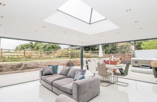 Bridgwater House | Orchard Leigh