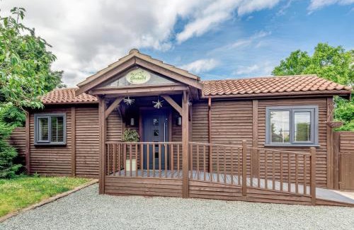 Frampton House | Orchard Retreat Staycation