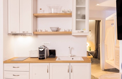 Amoopi Villa | Orelia luxury deluxe villa