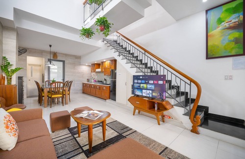 Ngu Hanh Son House | Orianna house - 5Brs house 200m to My Khe Beach