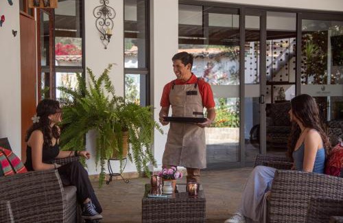 Caraz Hotel | Oro Andino Lodge