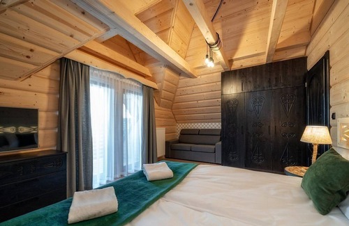 Szaflary House | Osada Guty - Luxury Log Cabin with Brick
