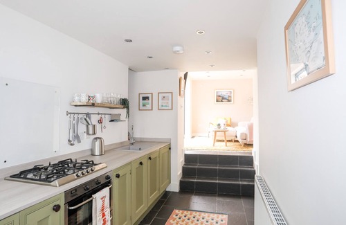 Menai Bridge Cottage | Osborne House