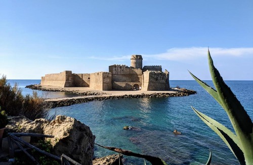 Marinella Di Cutro Hostel | Ostello Bella Calabria