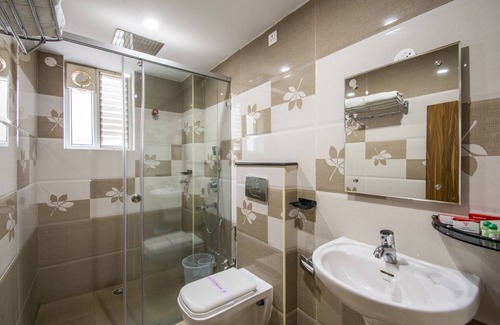 Guntur Hotel | Ostin Viceroy Grand