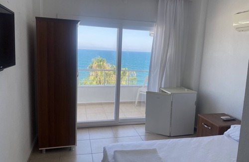 Ayas Hotel | OTEL CAN