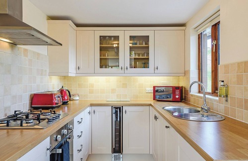 Caersws Ski Chalet | Outstanding open plan two storey lodge.