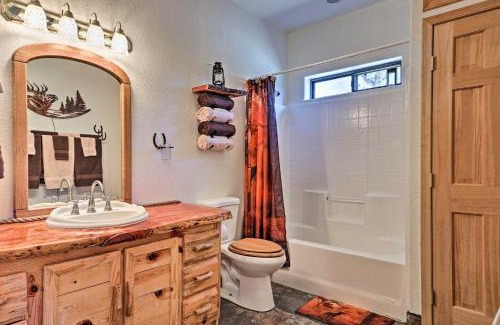 Overgaard House | Overgaard Cabin with Pool Table and Incredible View