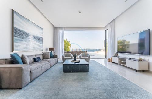 Sharm Villa | Overlooking Pool & Sea Views Villa with BBQ Facility, Sharm - Al Dana Villa, Al Dana Island by Deluxe Holiday Homes