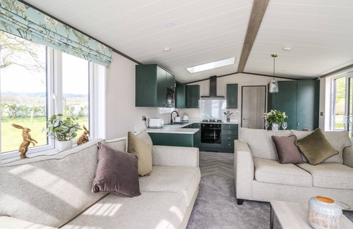 Trefeglwys Cottage | OWLS MEADOW, romantic, character holiday cottage in Trefeglwys