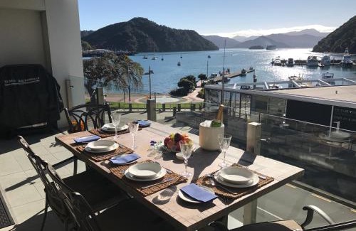 Picton Apartment | Oxley's Waterfront Apartment