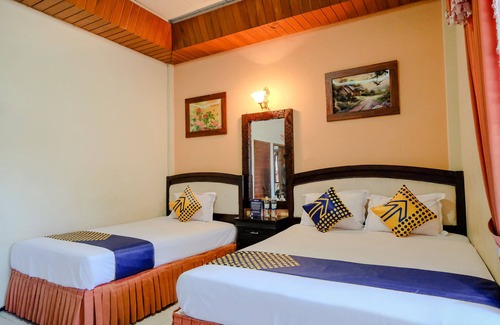 Ponorogo Hotel | OYO 1761 Hotel Dirgahayu