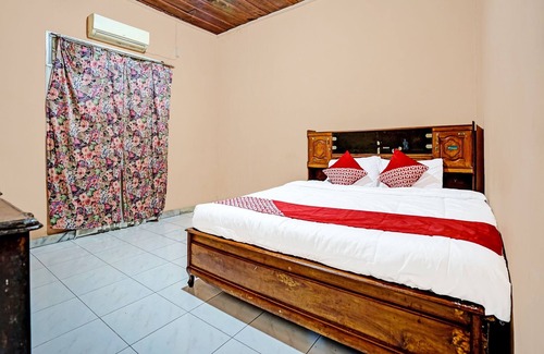 Kayu Agung Hotel | OYO 3205 Penginapan Mikial Ismi Kayuagung Syariah