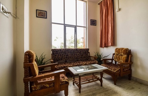 Kota Hotel | OYO 35374 Hotel Kanchan Residency