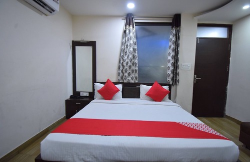 Gwalior Hotel | OYO 60291 Hotel Siddhi Vinayak