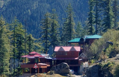 Yamunotri Cabin | OYO 81515 Harsil Cottage Deluxe