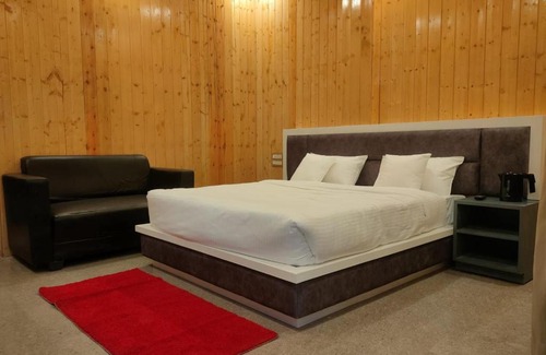 Yamunotri Cabin | OYO 81515 Harsil Cottage Deluxe