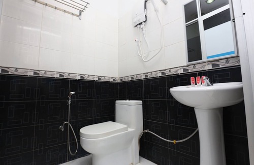 Kampung Gong Rengas Hotel | OYO 89435 Nusantara Group Hotel