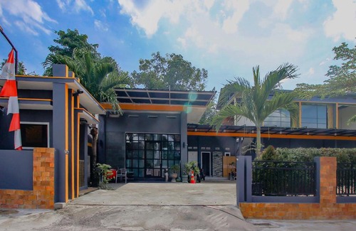 Prabumulih Hotel | OYO 90054 Wisma Arafah Syariah