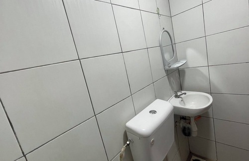 Sungai Rengit Hotel | OYO 91026 M&H Hotel 2