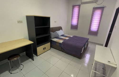 Sungai Rengit Hotel | OYO 91026 M&H Hotel 2