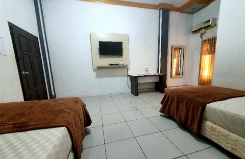 Sarolangun Hotel | OYO 91097 Hotel Atika