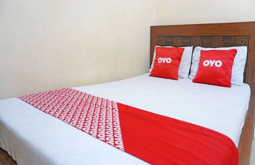 Purwakarta Hotel | OYO 91762 Green Home Stay Syariah