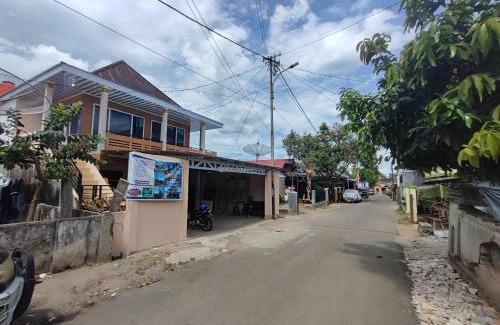 Pagar Alam Hotel | OYO 92357 Zzip Homestay
