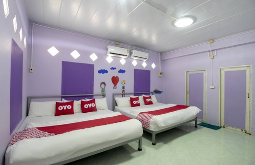 Sattahip Hotel | OYO 931 Sor Chareanpanit