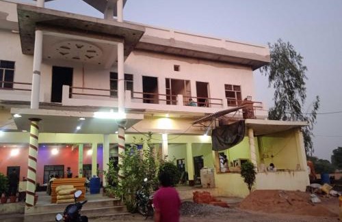 Bilgram Hotel | OYO Aryan Hotel(DDH)