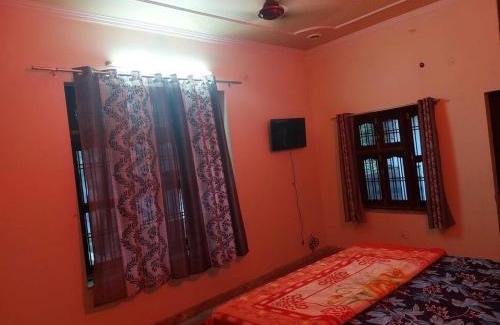 Palwal Hotel | OYO Golden Oyo Guest House