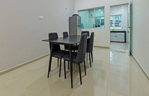 Kuantan House | OYO Home 90584 Dz Homestay Bukit