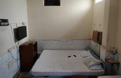 Kadapa Apartment | OYO Home Teja Lodge