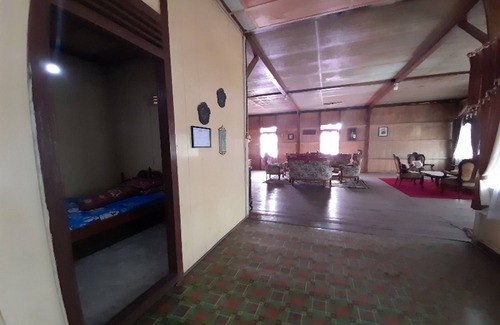 South Ogan Komering Ulu Hotel | OYO HOMES 91248 Desa Wisata Banding Agung Danau Ranau