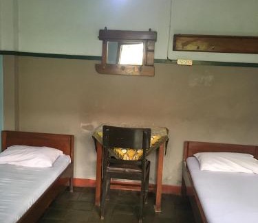 Ciamis Hotel | OYO Life 1708 Hotel Budi Famili 1 Syariah