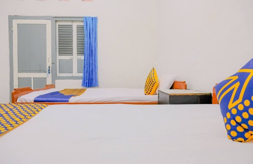 Plaosan Hotel | OYO Life 2638 Hotel Raya