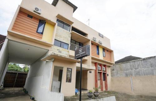 Sukarami Hotel | OYO Life 2874 Berlian Residence