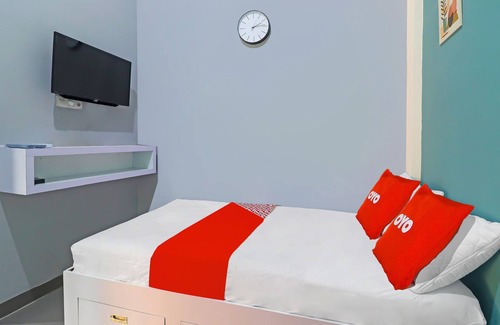 Jambi Hotel | OYO Life 92691 Mc Kost Syariah