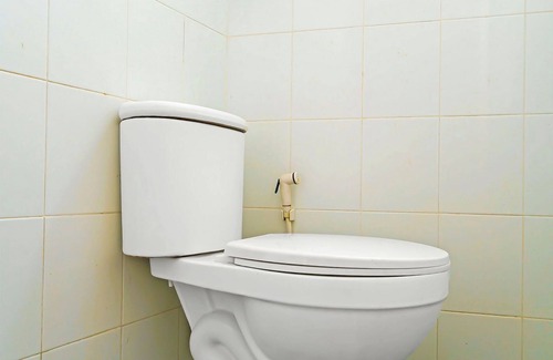 Cibaduyut Hotel | OYO Life 92720 Mekarwangi Guest House