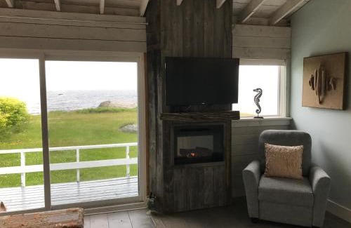 Indian Harbour Ski Chalet | Oyster Cottage