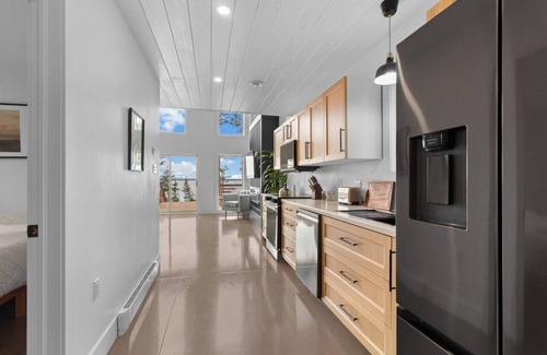 Gaspereaux Apartment | Oyster Creek Chalet 2