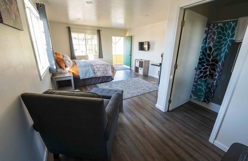 Pacific City Hotel | Pacific City Inn