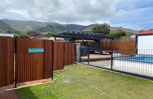 Richmond House | Paddleboard and Mountain Bike Paradise