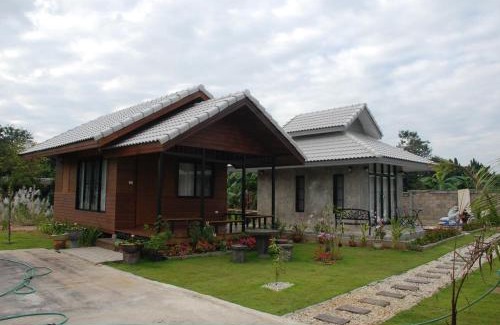 Bua Sali House | Pak Ping Ing Jai