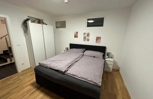 Bruck an der Leitha Apartment | Paky Appartements 00323