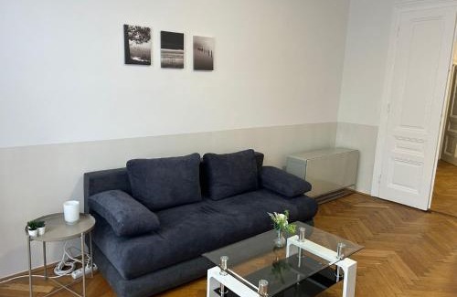 Nibelungen-Viertel Apartment | Paky Appartements 00411